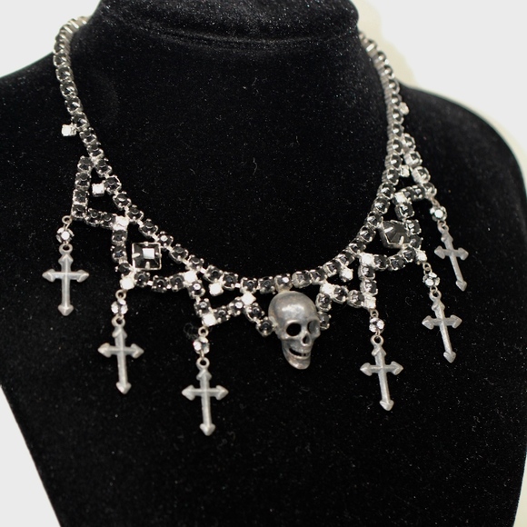 Made in Italy Jewelry - My Vintage Skull and Cross Necklace From Italy